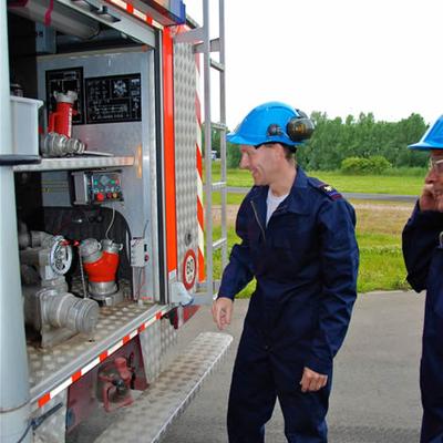 Oefening Bedrijfsbrandweer Eoc Juni 2012 — foto 18