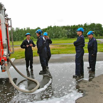 Oefening Bedrijfsbrandweer Eoc Juni 2012 — foto 40