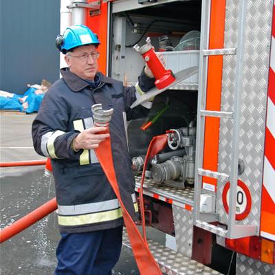Oefening Bedrijfsbrandweer Eoc Juni 2012 — foto 99