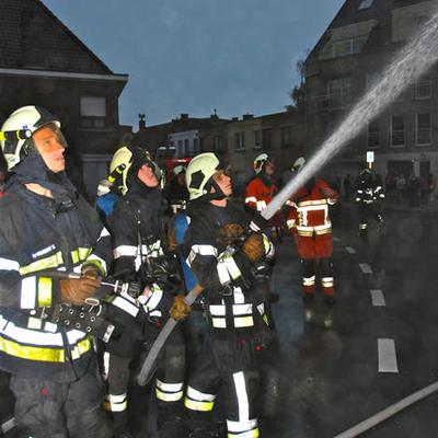 Woningbrand 4 Juni 2012 — foto 22